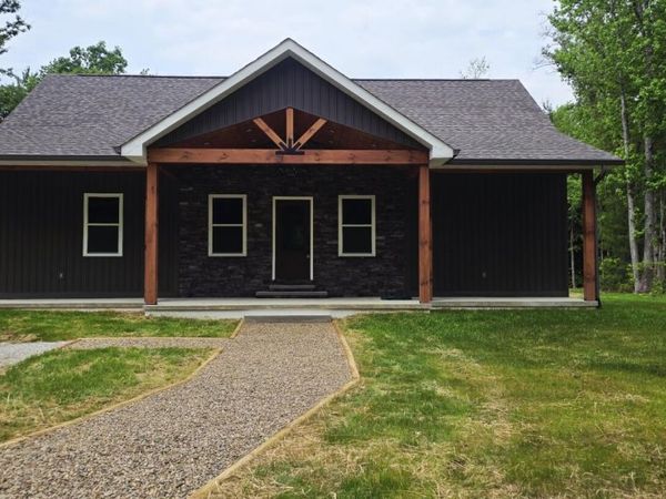 186 Short Leaf Lane, Oneida, TN 37841