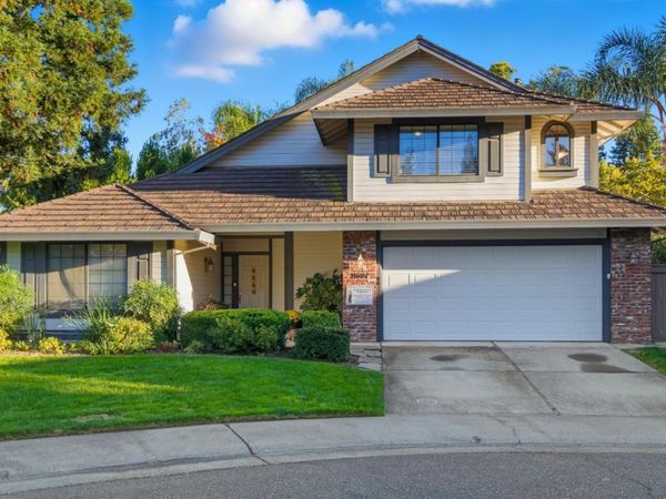 11604 Blazing Star Ct, Gold River, CA 95670