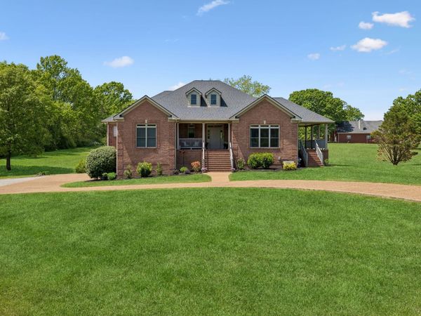 94 Mires Rd , Mount Juliet, TN 37122