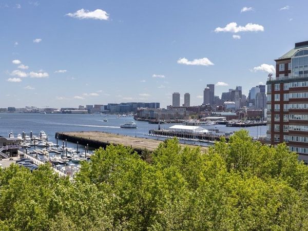 42 8th Street, Unit 5525, Boston, MA 02129