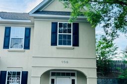 108 Tuscany Court photo 4