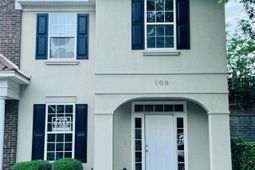 108 Tuscany Court photo 4