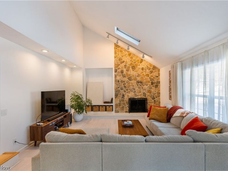 4057 Bramshaw Road NW, Canton, OH 44718 Photo 4