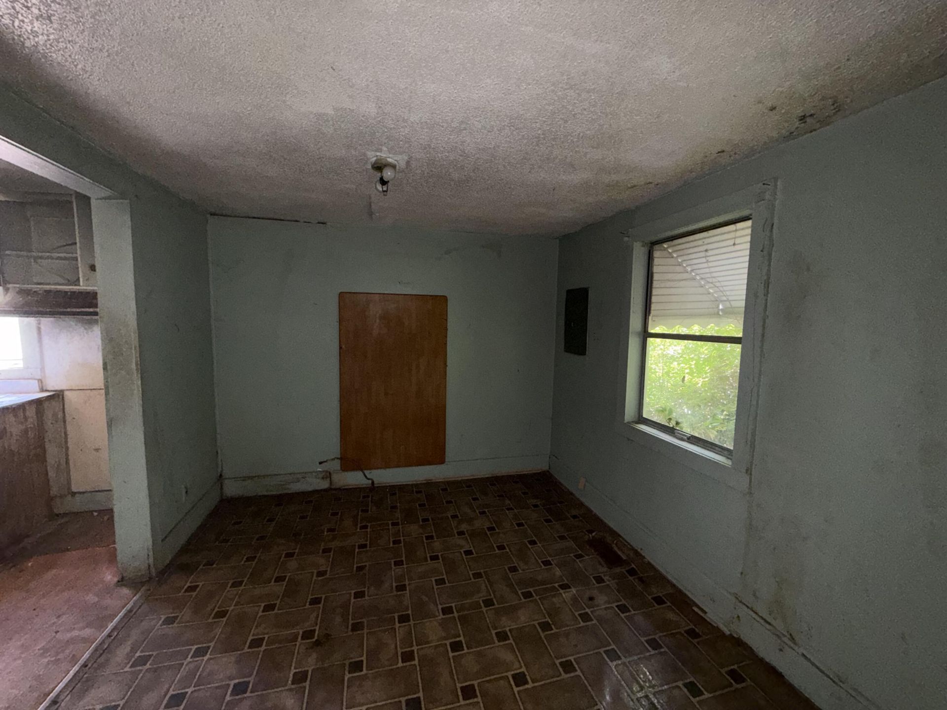 131 Wheat Street Photo 4