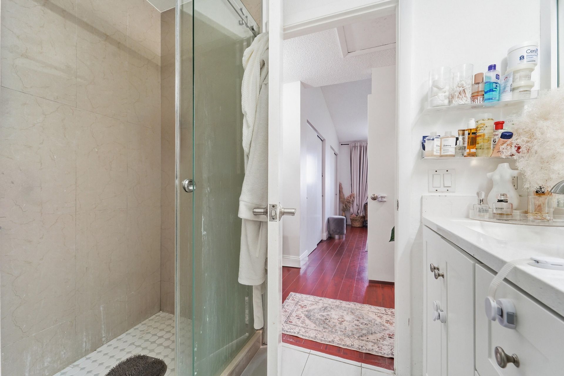 644 NE 195th Street, Miami, FL 33179 Photo