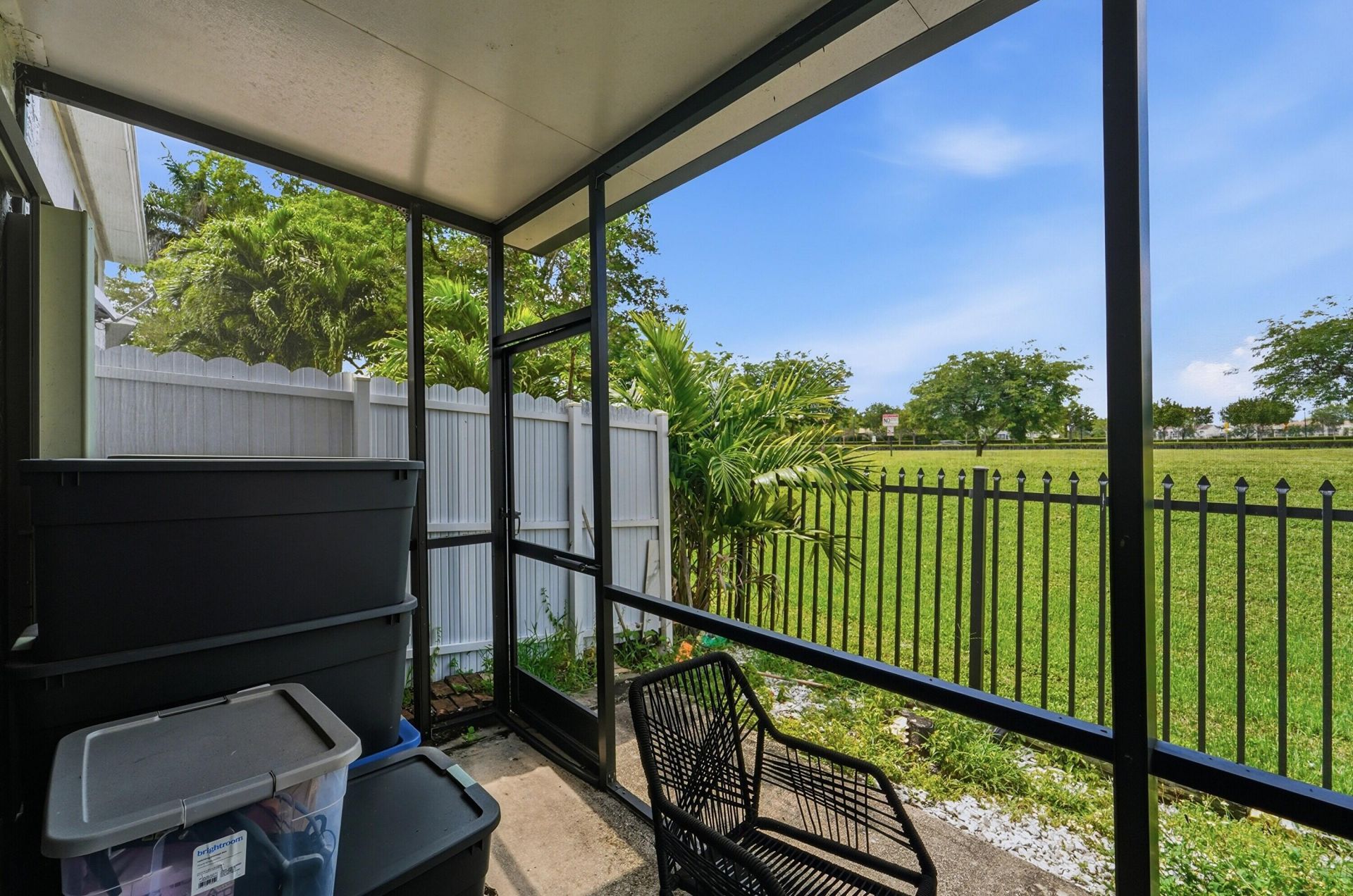 644 NE 195th Street, Miami, FL 33179 Photo