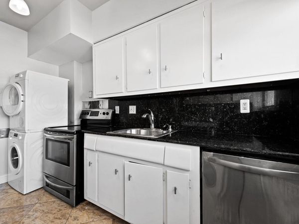 3003 Terramar Street, Unit 205, Fort Lauderdale, FL 33304