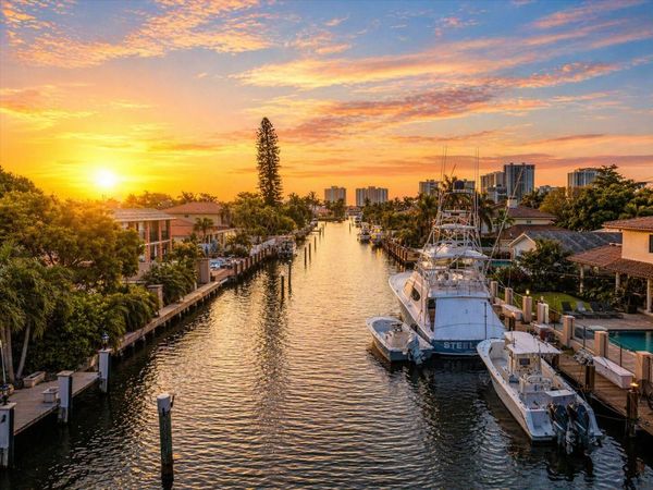 3051 NE 44th Street, Fort Lauderdale, FL 33308