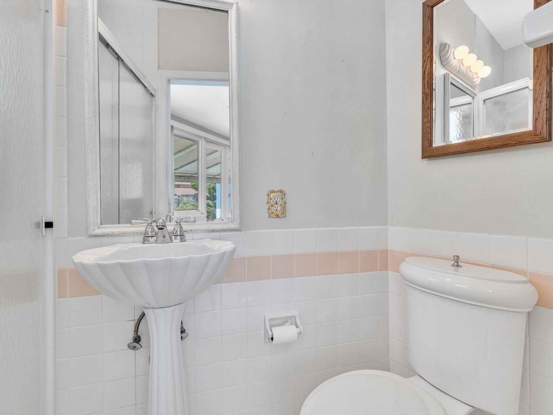 3051 NE 44th Street, Fort Lauderdale, FL 33308 Photo