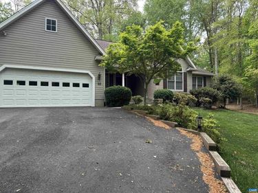 10 LOCKS RD , PALMYRA, VA 22963