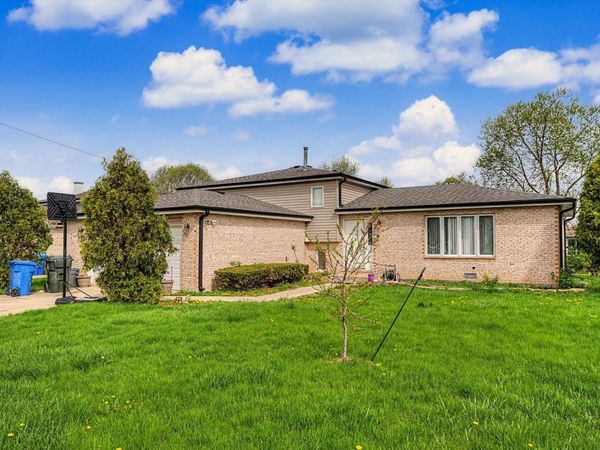 8916 W 85th Place , Justice, IL 60458