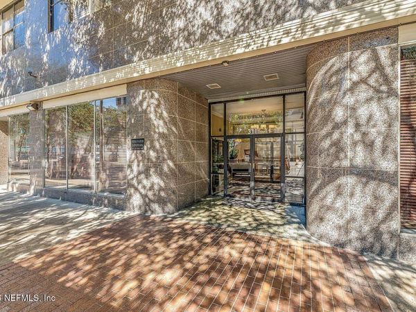 311 W ASHLEY Street, Unit 806, Jacksonville, FL 32204