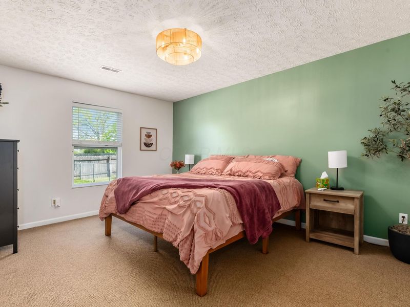 1684 Eastbrook Drive N, Columbus, OH 43223 Photo 11