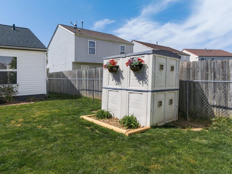 1684 Eastbrook Drive N, Columbus, OH 43223 Photo 21