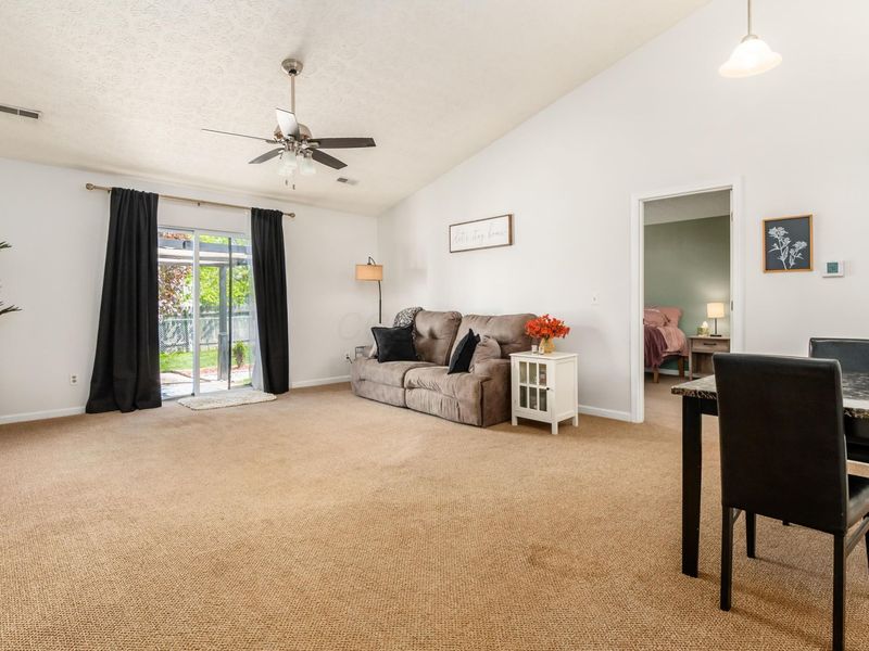 1684 Eastbrook Drive N, Columbus, OH 43223 Photo 8