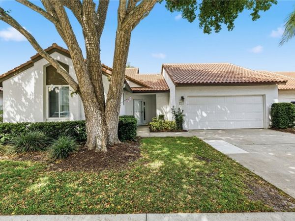 2191 Via Fuentes, Unit 2191, Vero Beach, FL 32963