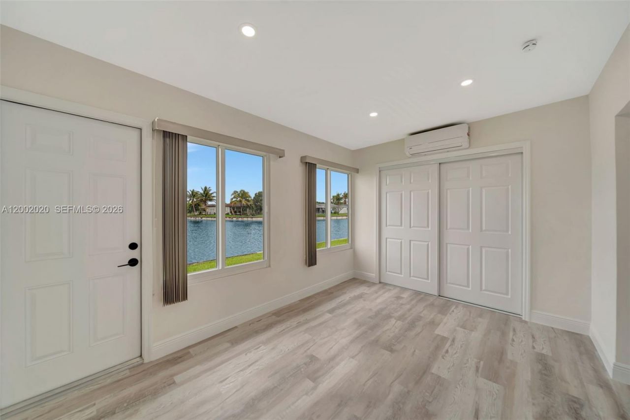 8502 NW 59th Street, Tamarac, FL 33321 Photo