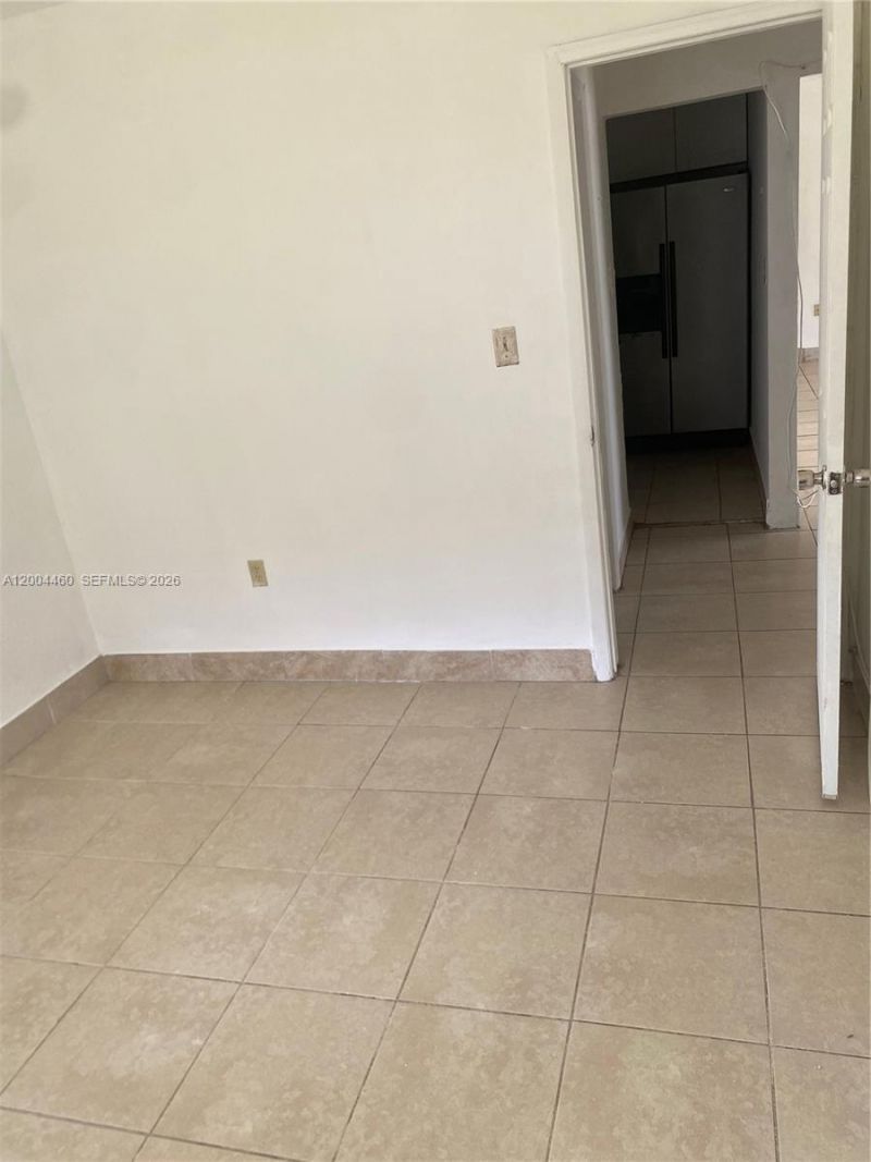 1070 NW 147th St , Miami, FL 33168 Photo