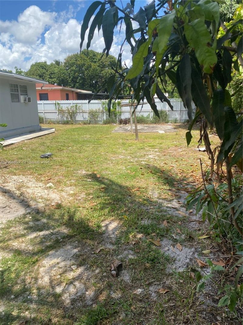 14315 NW 12th Ave , Miami, FL 33168 Photo