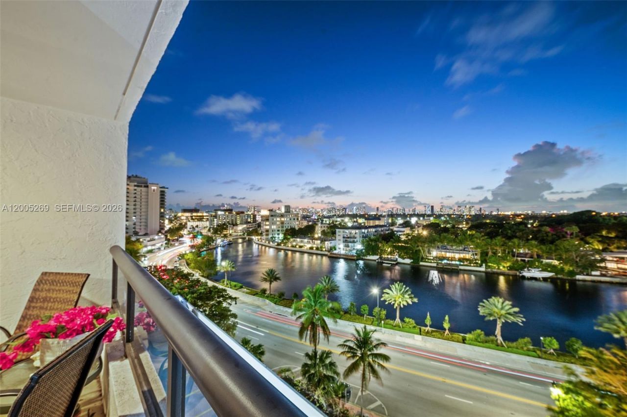2555 Collins Ave, Unit 1002, Miami Beach, FL 33140 Photo