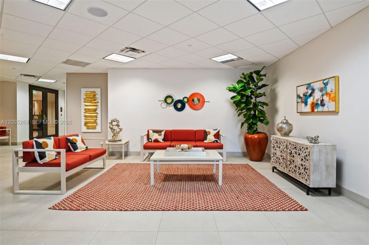 2555 Collins Ave, Unit 1002, Miami Beach, FL 33140 Photo