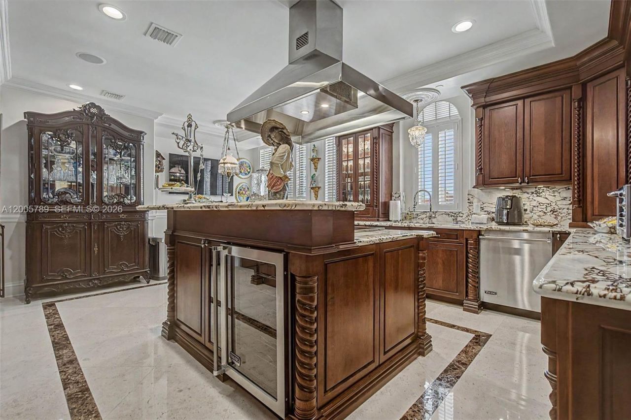 600 Coral Way , Unit 5, Coral Gables, FL 33134 Photo