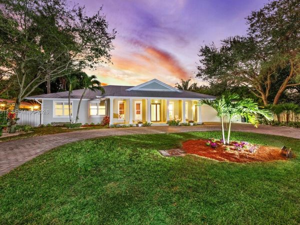 8020 SW 62nd Ave , Miami, FL 33143