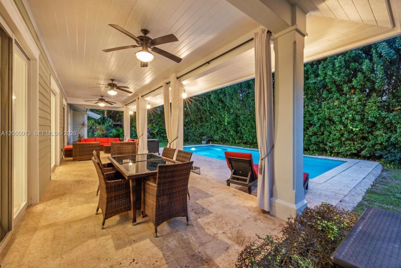 8020 SW 62nd Ave , Miami, FL 33143 Photo