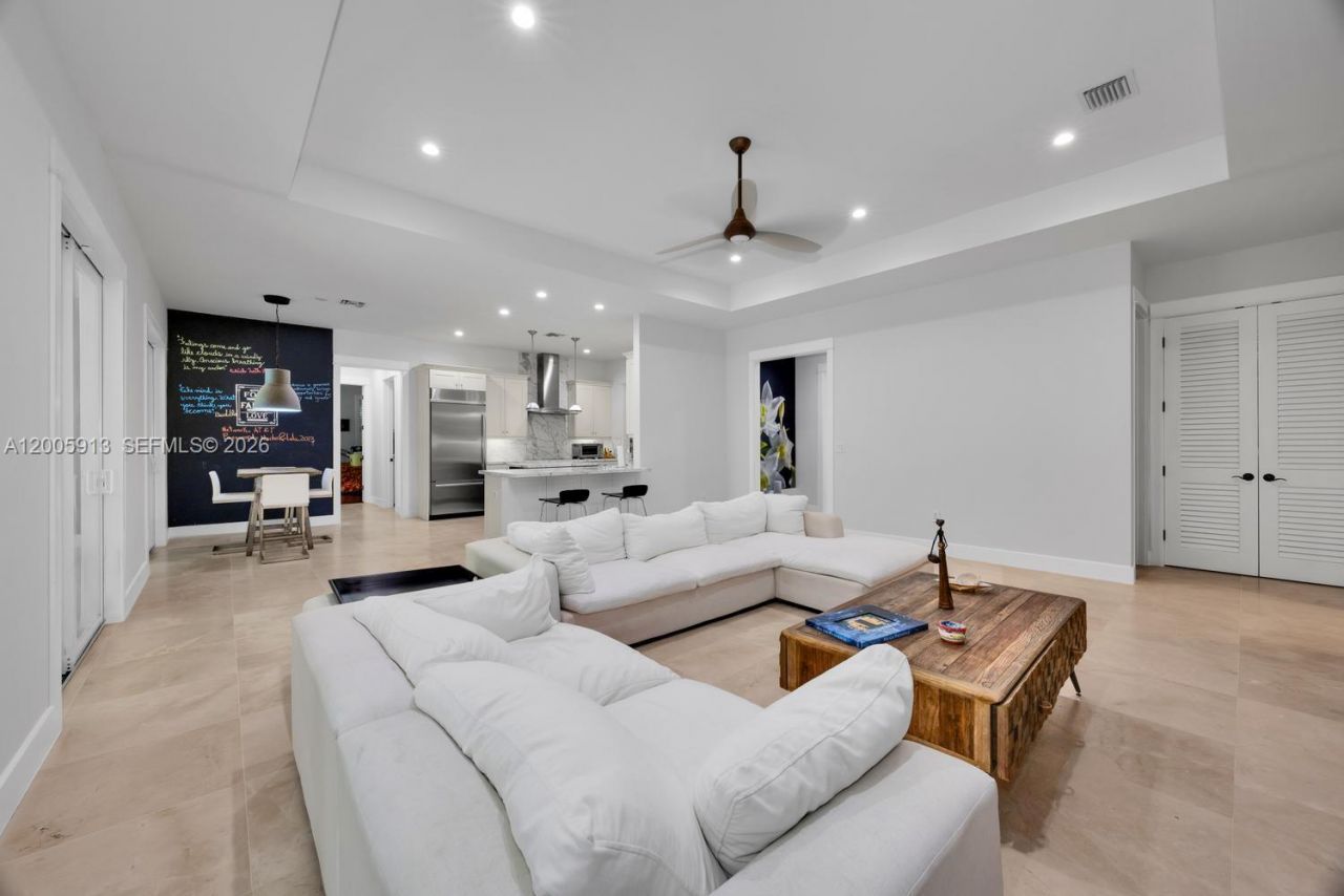 8020 SW 62nd Ave , Miami, FL 33143 Photo