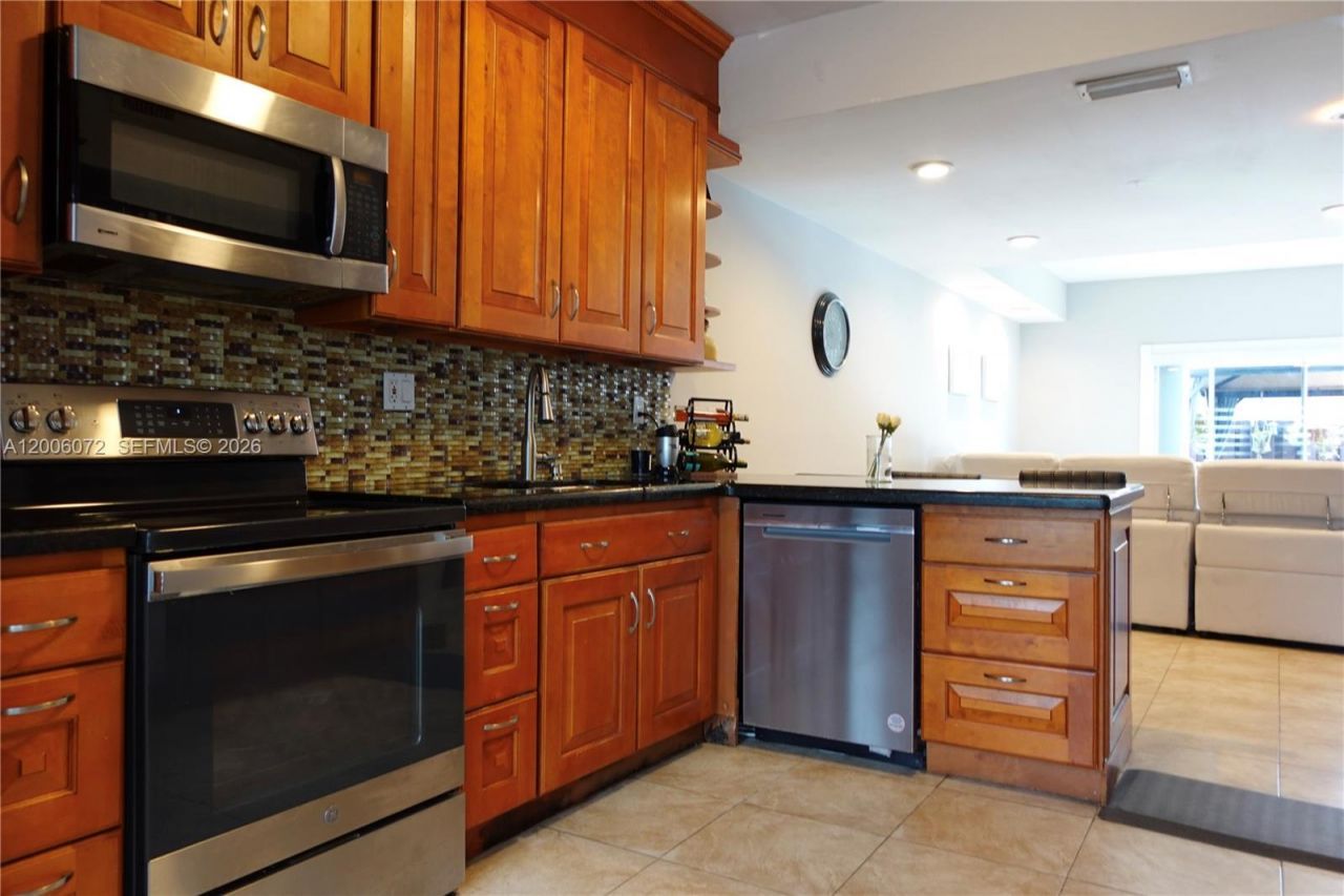 14245 SW 57th Ln , Unit 9-2, Miami, FL 33183 Photo