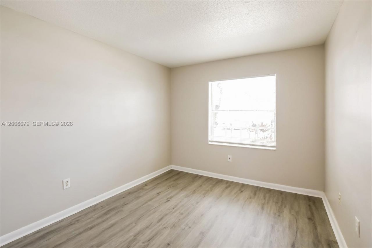 14484 SW 174th St , Miami, FL 33177 Photo