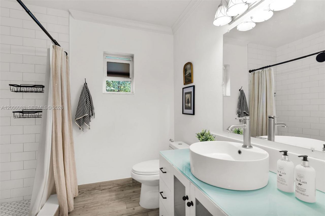 1003 Gibraltar Rd , Key Largo, FL 33037 Photo