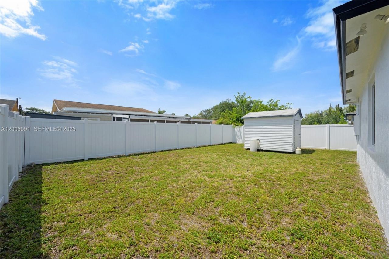 5580 Plunkett St , Hollywood, FL 33021 Photo