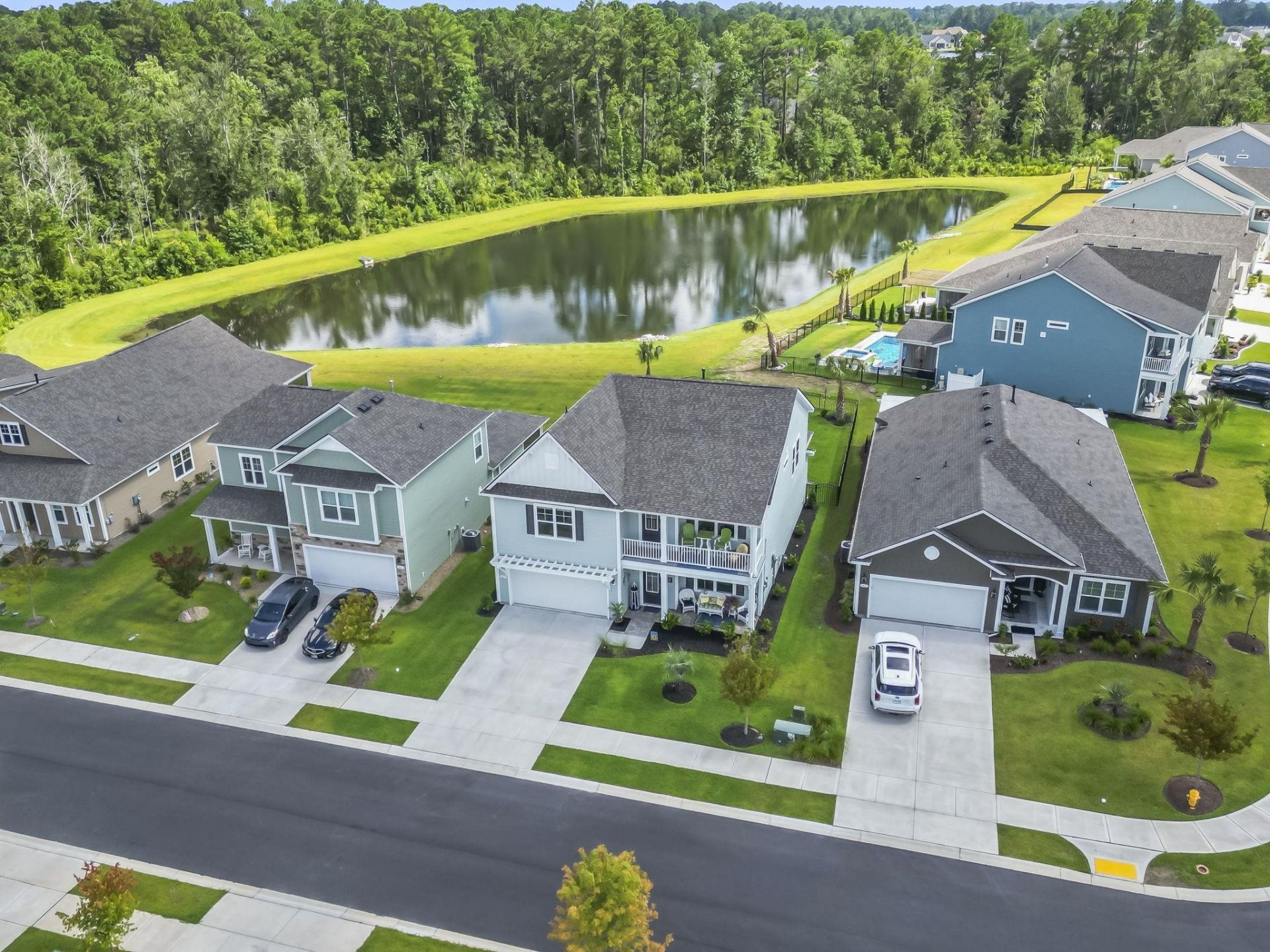 1017 Beechfield Ct. Photo 2