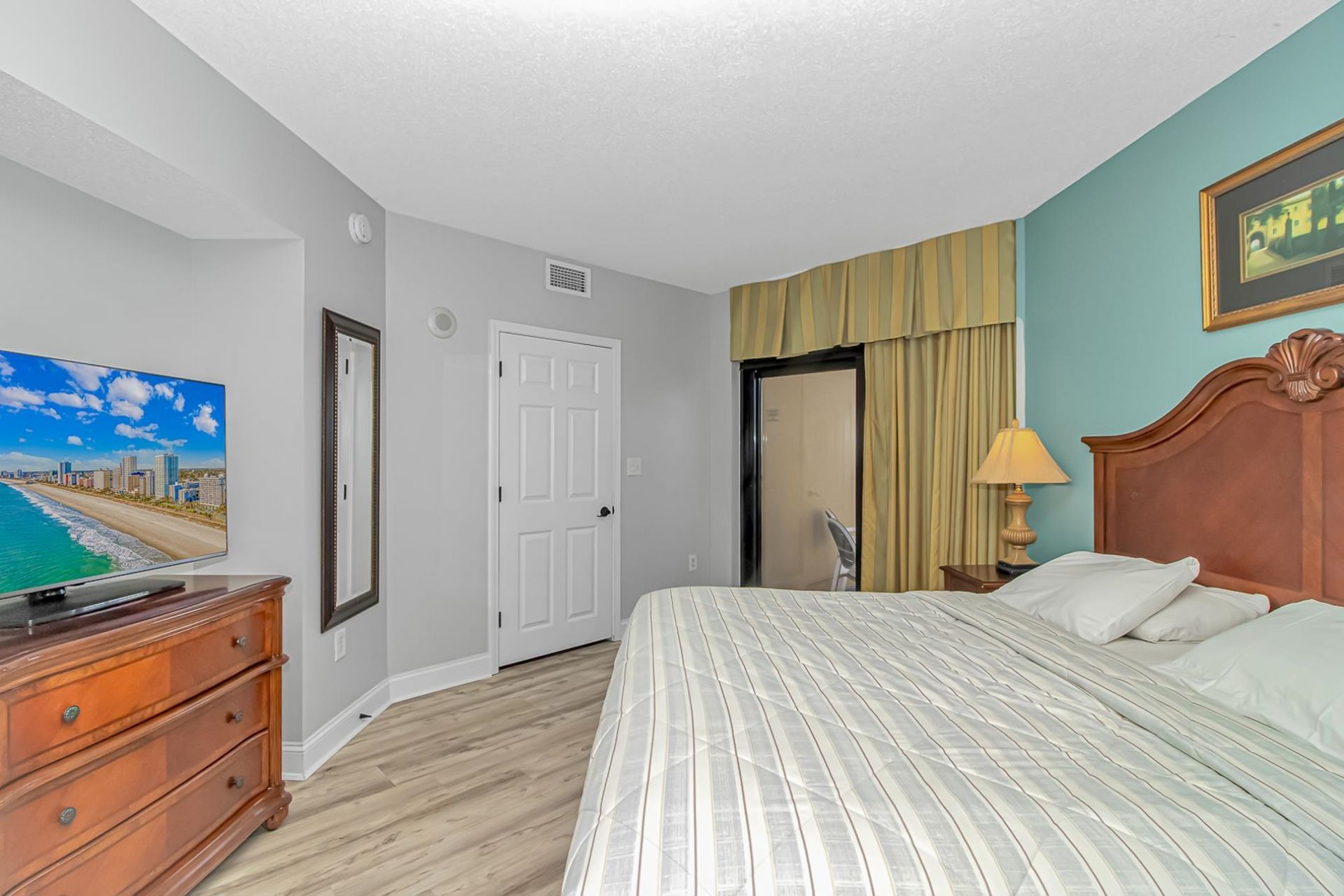 2600 N Ocean Blvd.  Photo 10