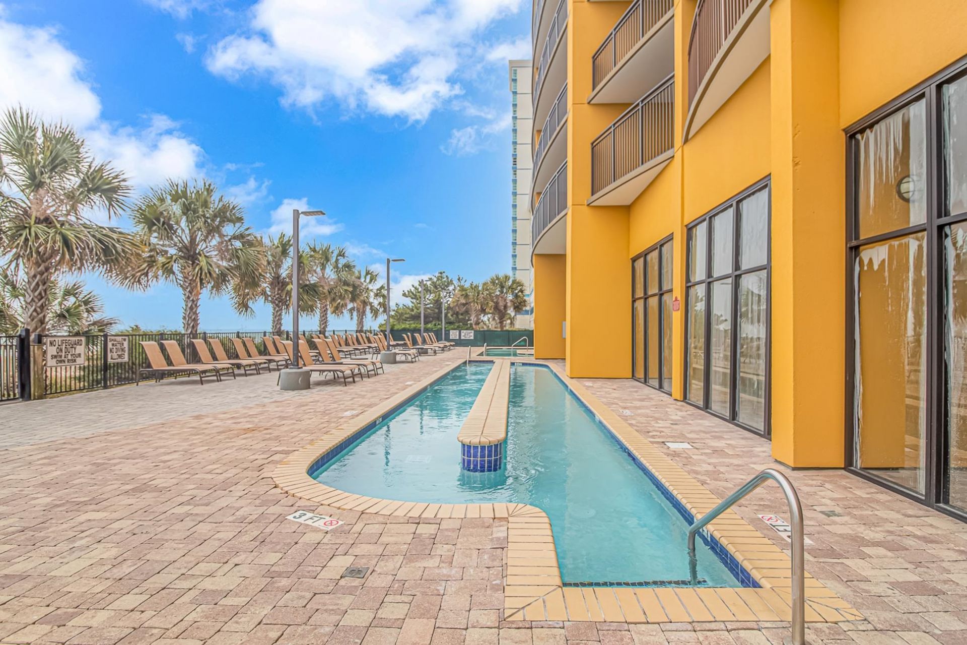 2600 N Ocean Blvd.  Photo 27