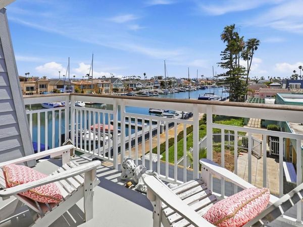 86 Montego Ct, Coronado, CA 92118