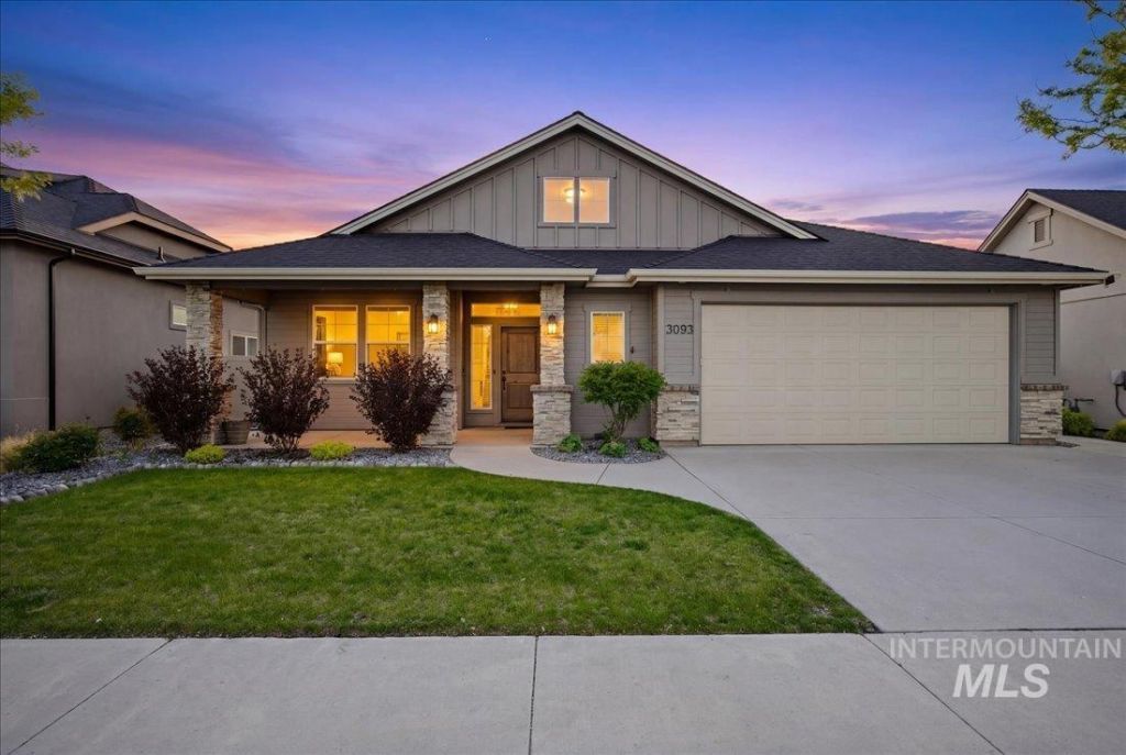 3093 NW 13th St, Meridian, ID 83646 Main Photo