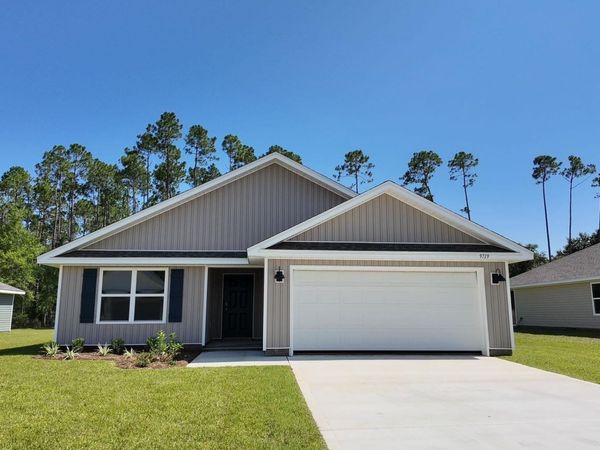 9719 Dutton Ln, Milton, FL 32583