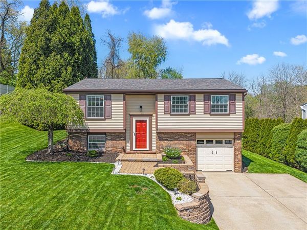 42 Forest Glen Drive , Imperial, PA 15126