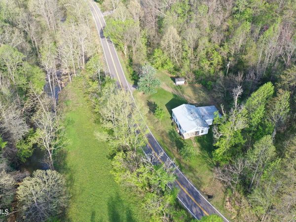 1529 Beech Creek Rd Road, Rogersville, TN 37857