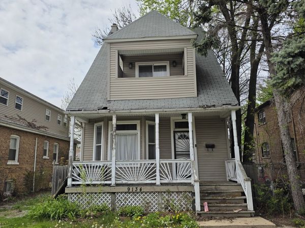 9134 S Ada Street, Chicago, IL 60620