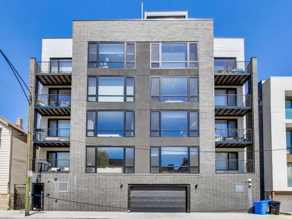 1350 W Erie Street , Unit 4E, Chicago, IL 60642