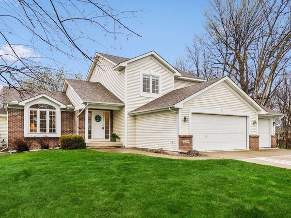1360 Mockingbird Drive, Waconia, MN 55387