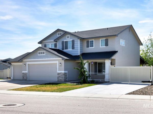 8917 Red Delicious Ave, Kuna, ID 83634