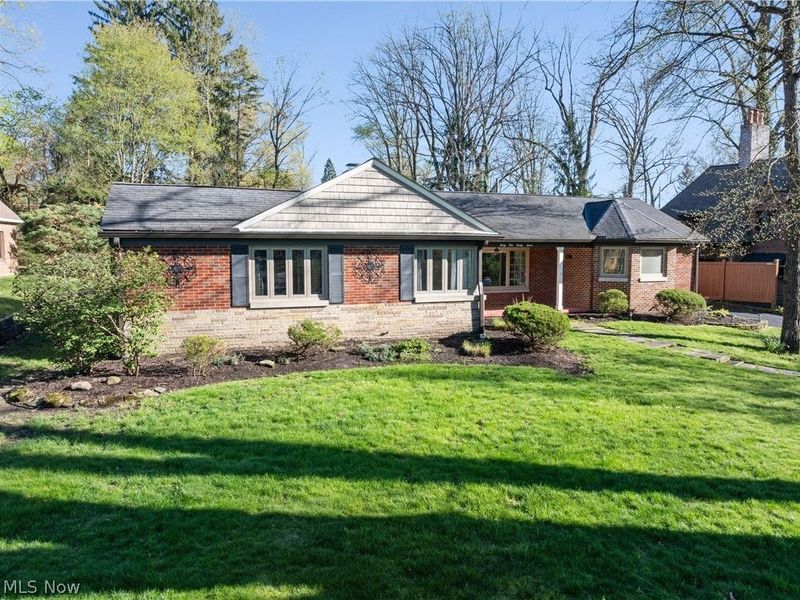 3127 Highland Drive, Silver Lake, OH 44224 Photo 3