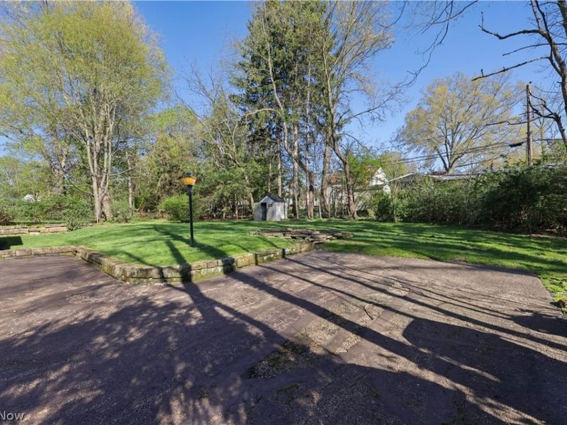 3127 Highland Drive, Silver Lake, OH 44224 Photo 8