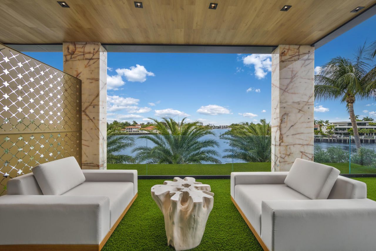 513 Middle River Drive, Fort Lauderdale, FL 33304 Photo