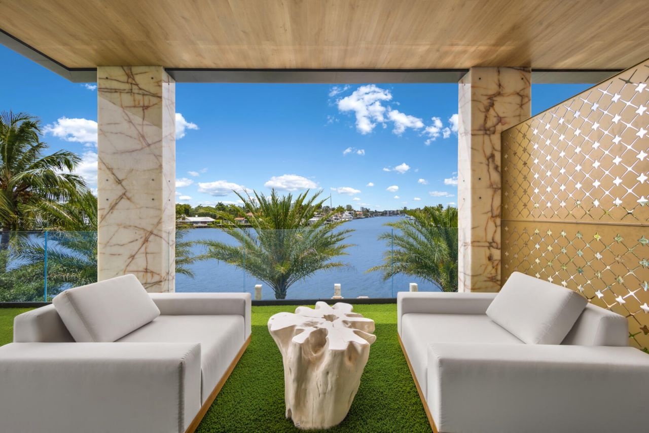 513 Middle River Drive, Fort Lauderdale, FL 33304 Photo