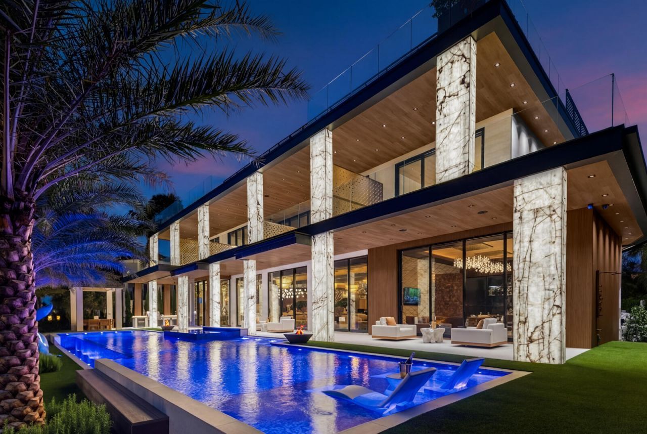 513 Middle River Drive, Fort Lauderdale, FL 33304 Photo